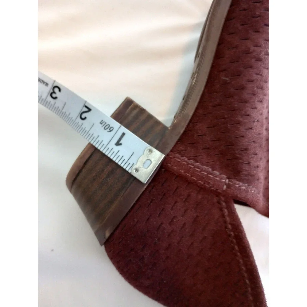 Lucky Brand step out